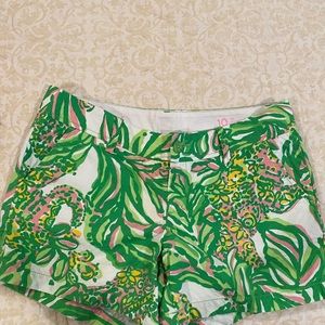 Size 10, Lilly Pulitzer “Callahan” short.
